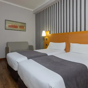 Lyon , Barcellona Spagna